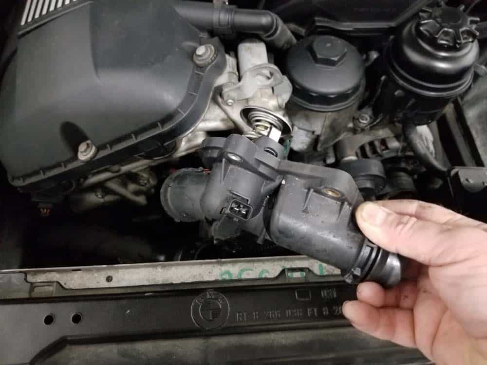 See C258E repair manual